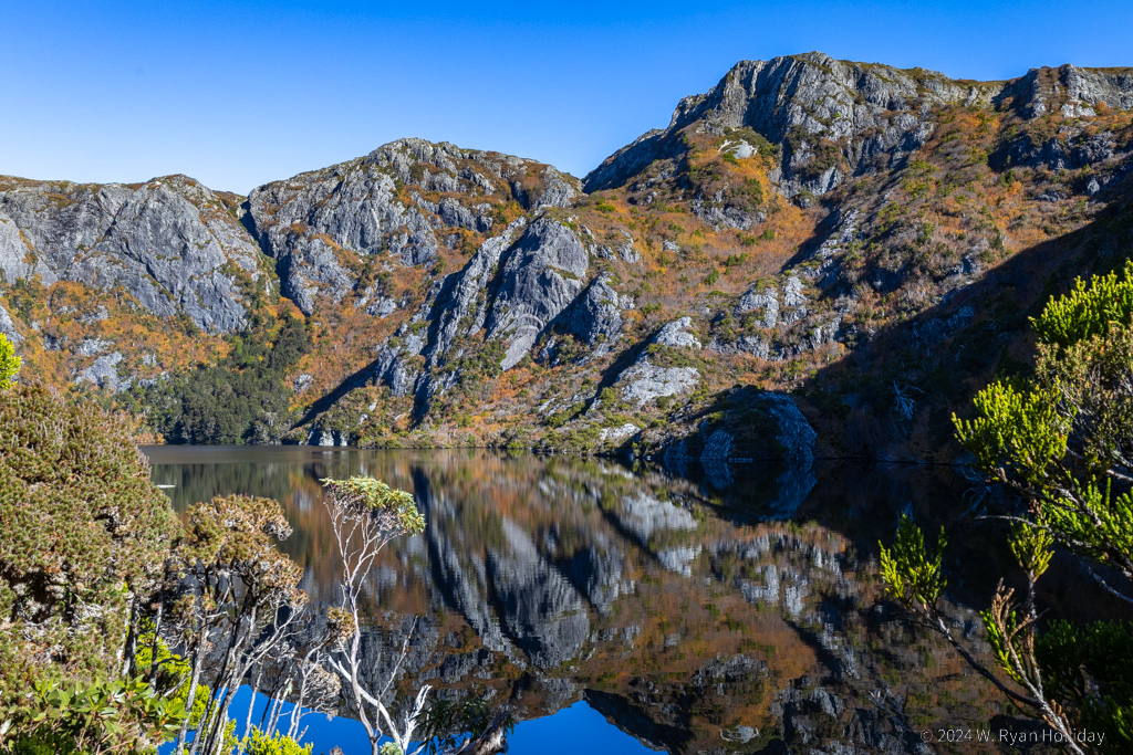 Crater Lake, Cradle Mountain National Park